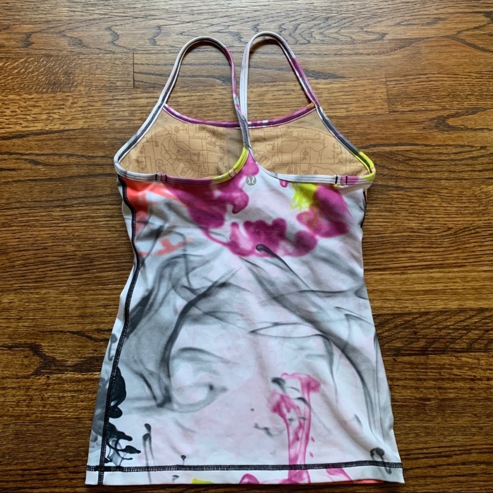 Lululemon tank top